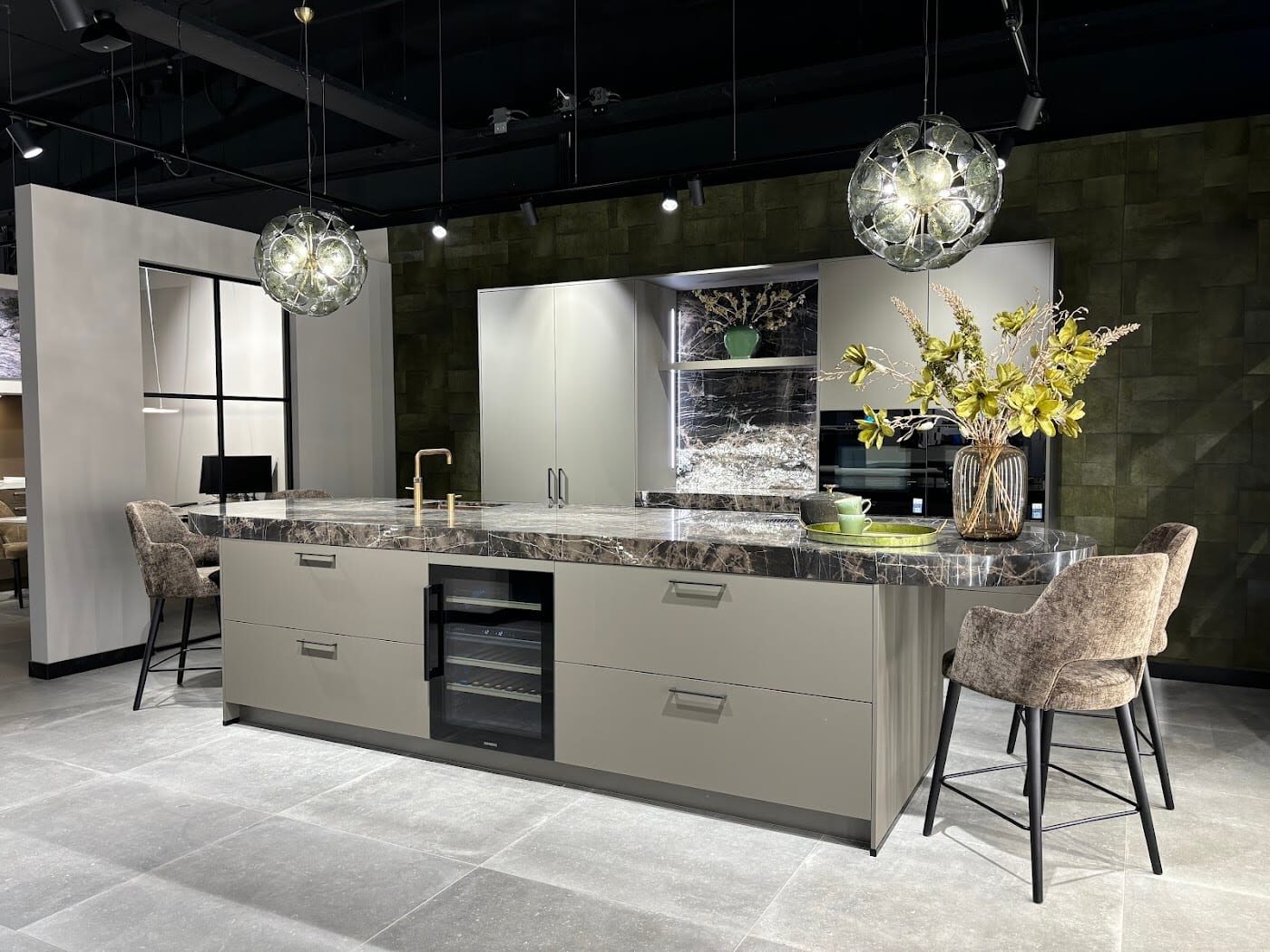 A showroom, not a catalogue